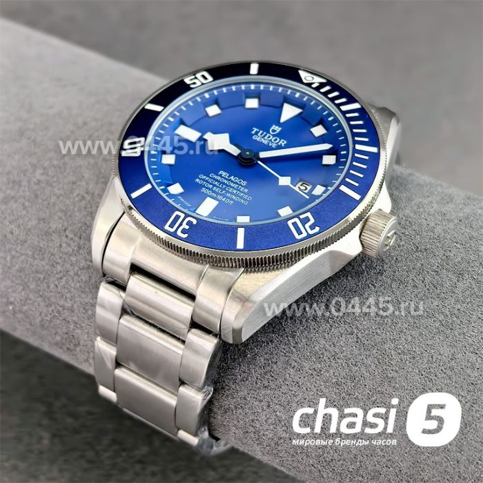 Часы  Tudor Black Bay  (24500)